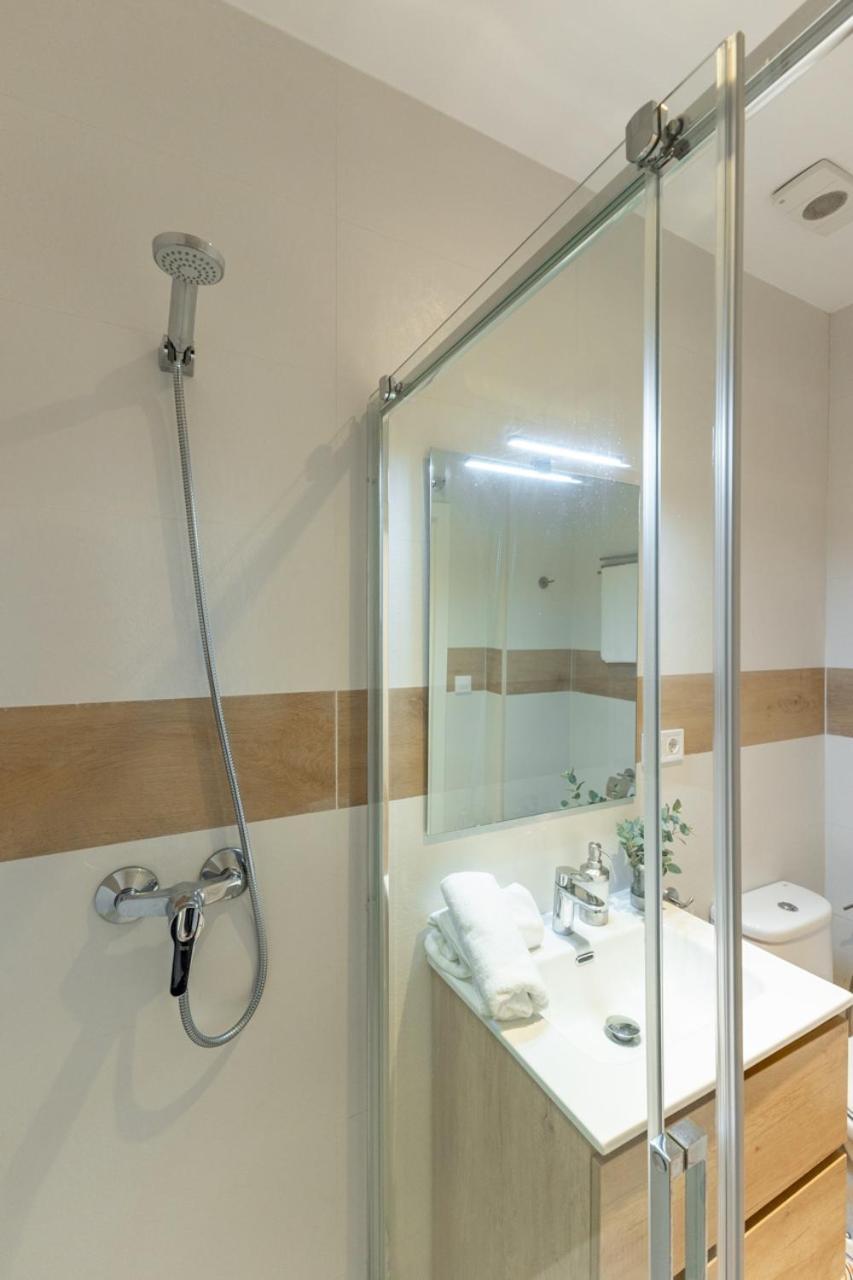 Isg Apartments Triana Estudio 2 إشبيلية المظهر الخارجي الصورة